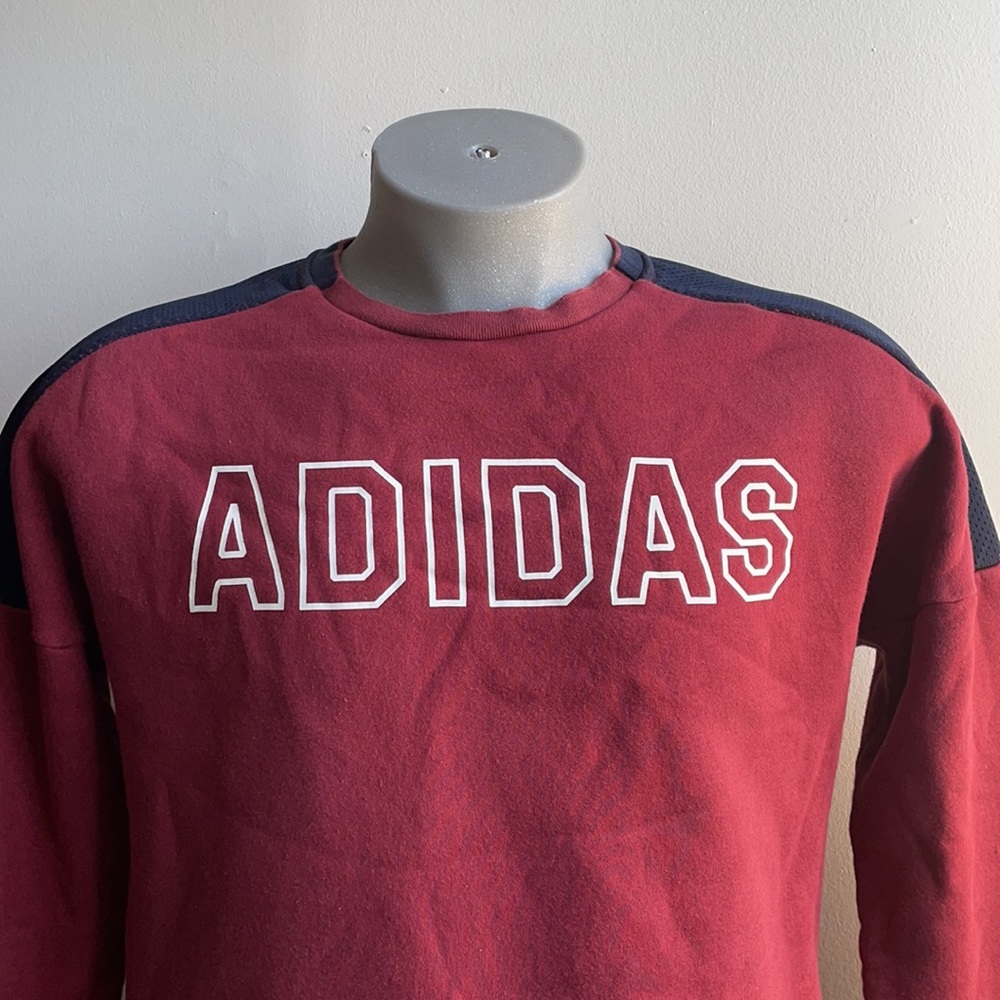 Thick Fleece Adidas Crewneck Sweater Medium .